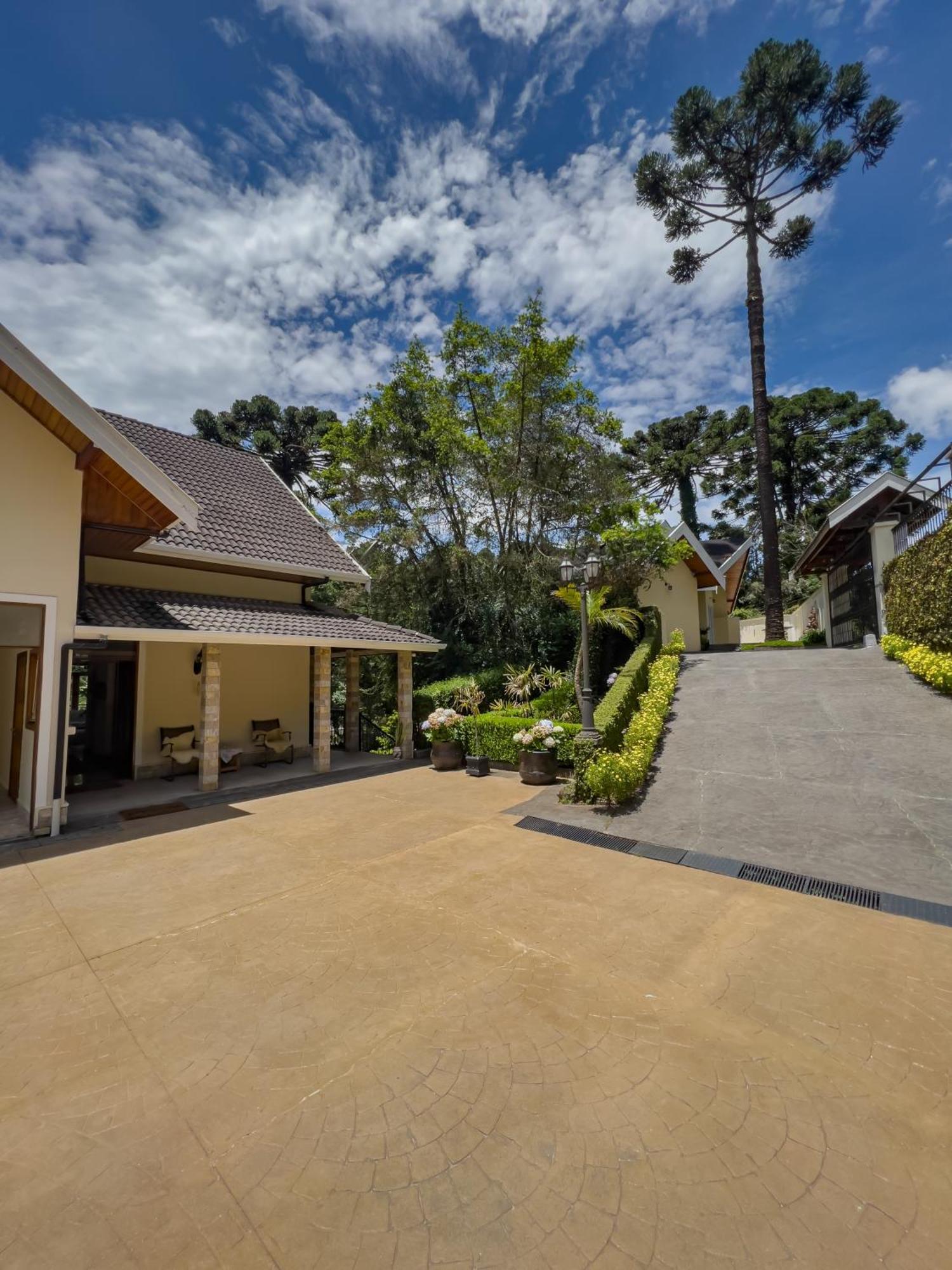 Araucaria Hotel Campos do Jordão
